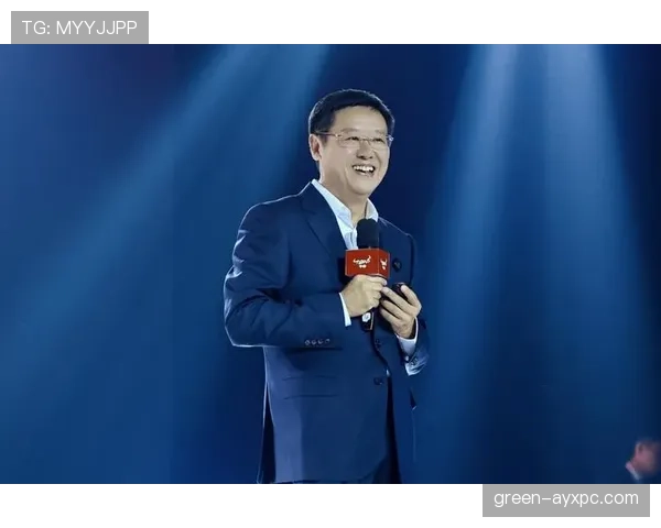 吴向东一场比赛花的钱够我买套房了,真不知道他平时怎么买东西的! 吴向东一场比赛花的钱够我买套房了,真不知道他平时怎么买东西的!