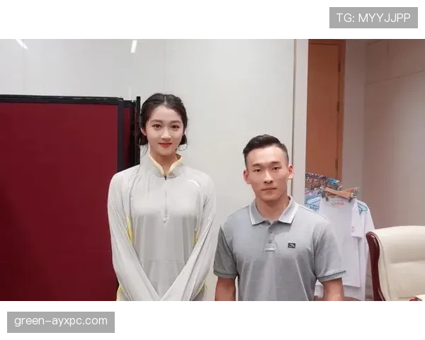 肖若腾球场上跟仙人一样,自律到连零食都能戒掉,真的活成了传说 肖若腾球场上跟仙人一样,自律到连零食都能戒掉,真的活成了传说